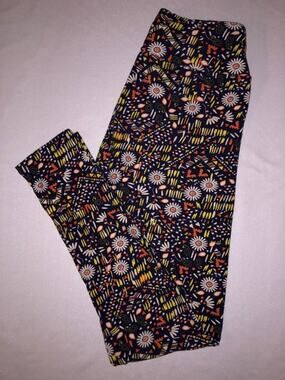 LuLaRoe Daisy Leggings OS